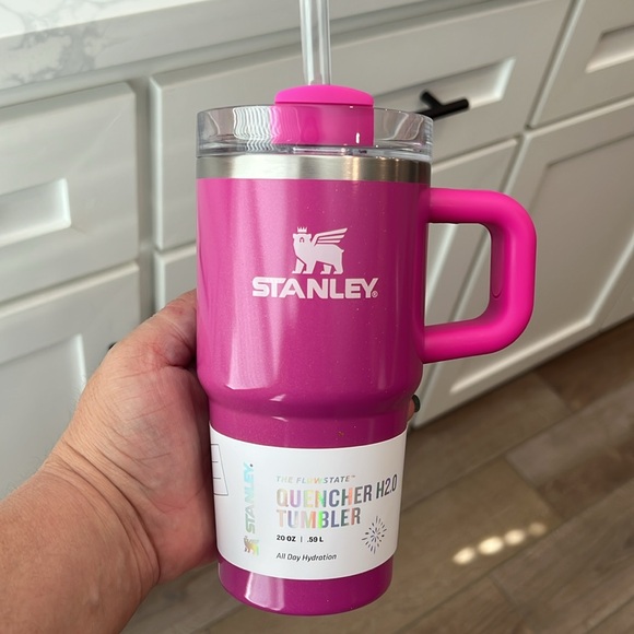 Authentic💕STANLEY  20oz Tumbler. - Picture 12 of 16